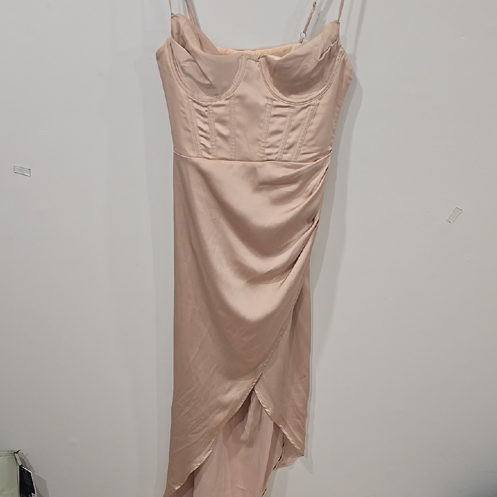 Elegant Cream Strapless Dress